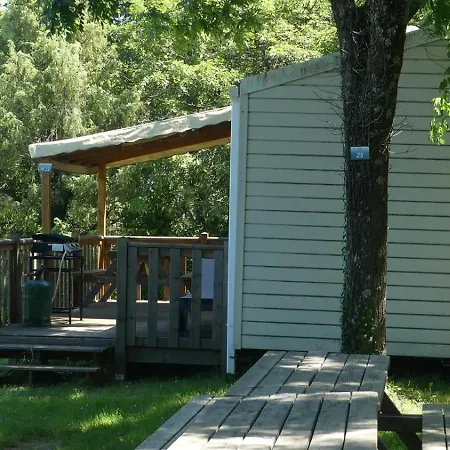 Camping Familial 3 Etoiles Piscine Chauffee Gorges De L Ardeche Saint-Remeze Exterior foto