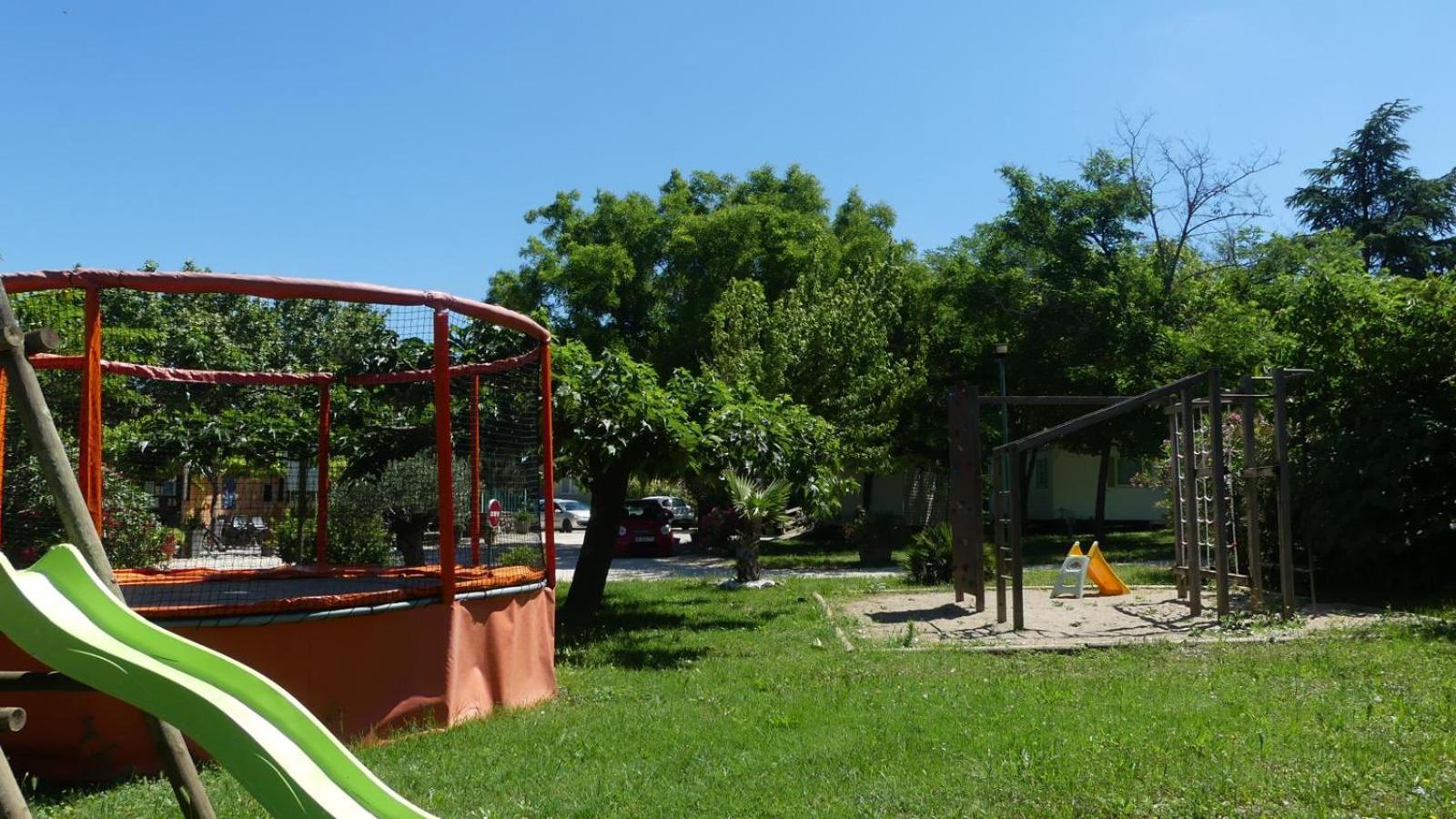 Camping Familial 3 Etoiles Piscine Chauffee Gorges De L Ardeche 3*