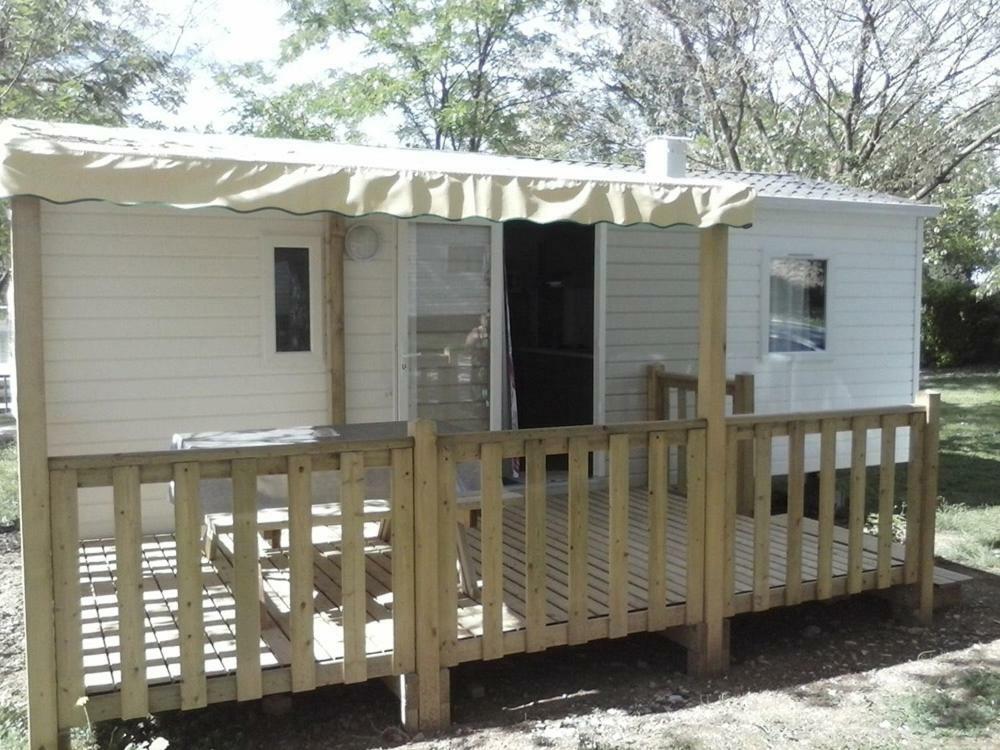 Camping Familial 3 Etoiles Piscine Chauffee Gorges De L Ardeche Saint-Remeze